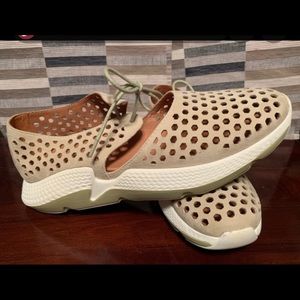 L’ Amour Des Pieds Himar Suede Sports Sneaker